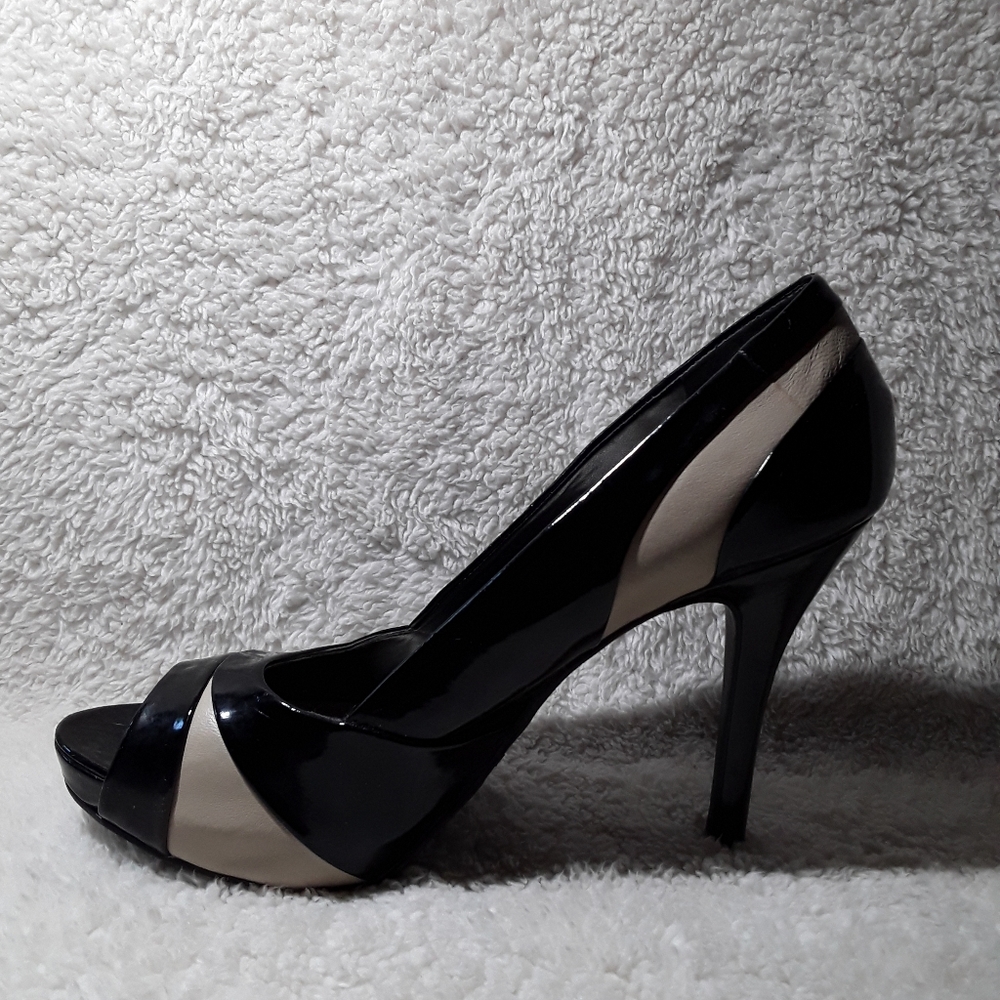 Nine West Leather Black/Beige Peep Toe Pumps Sz7.5 - Picture 6 of 13